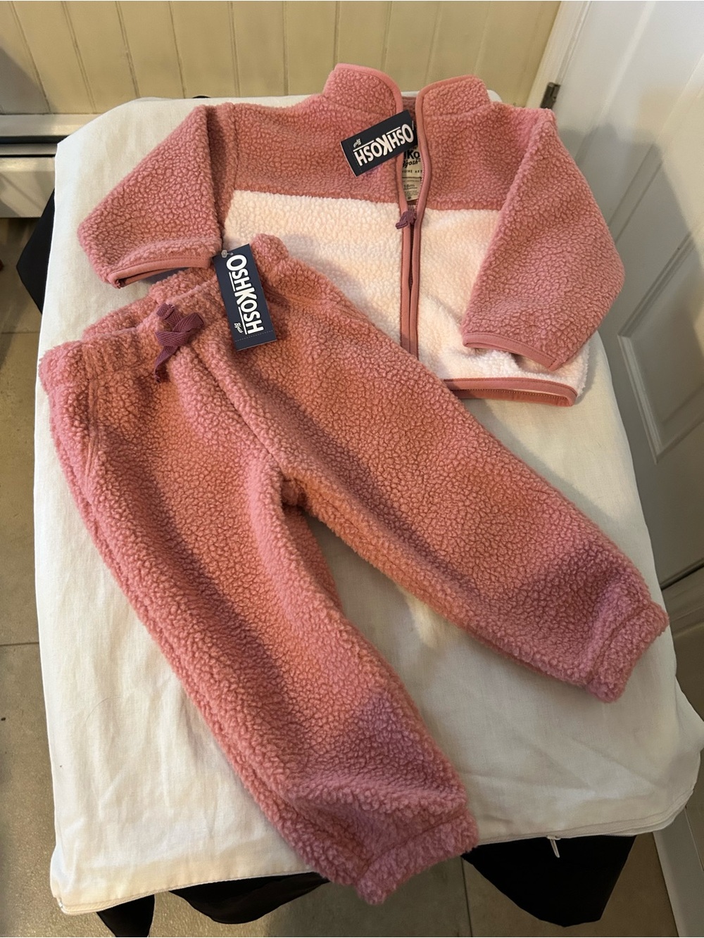 NWT OshKosh B’gosh Toddler Pink Micro-fleece Jacket & Joggers Set/Size 18 Months